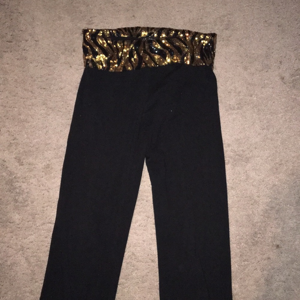 Super cute/comfy yoga pants
